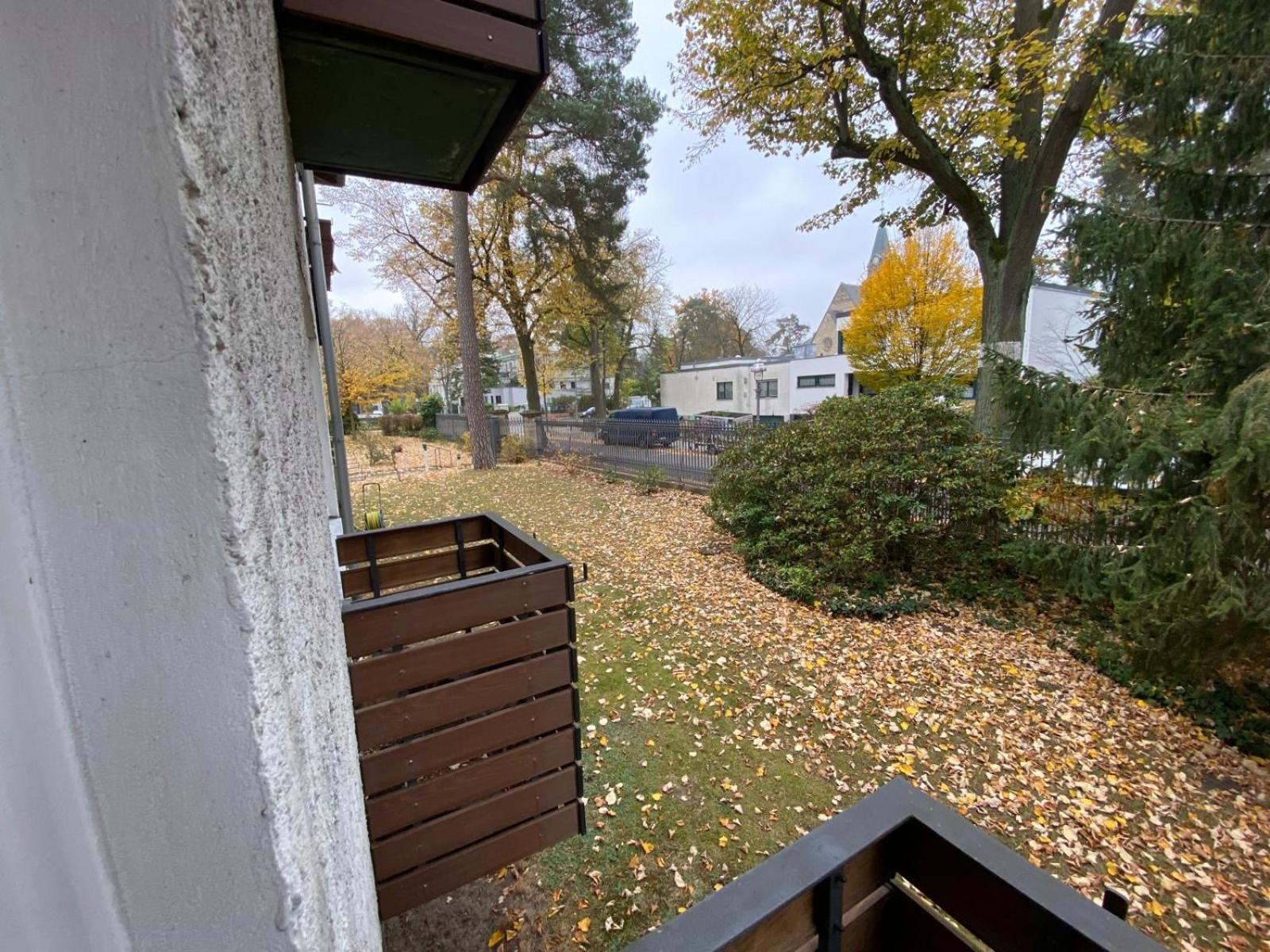 Einzimmerwohnung In Der Naehe Kudamms Und Location Gruenewald